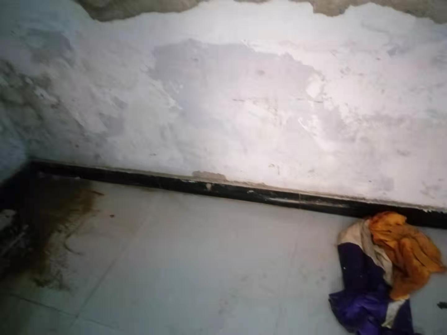 波密家里漏水了怎么办？